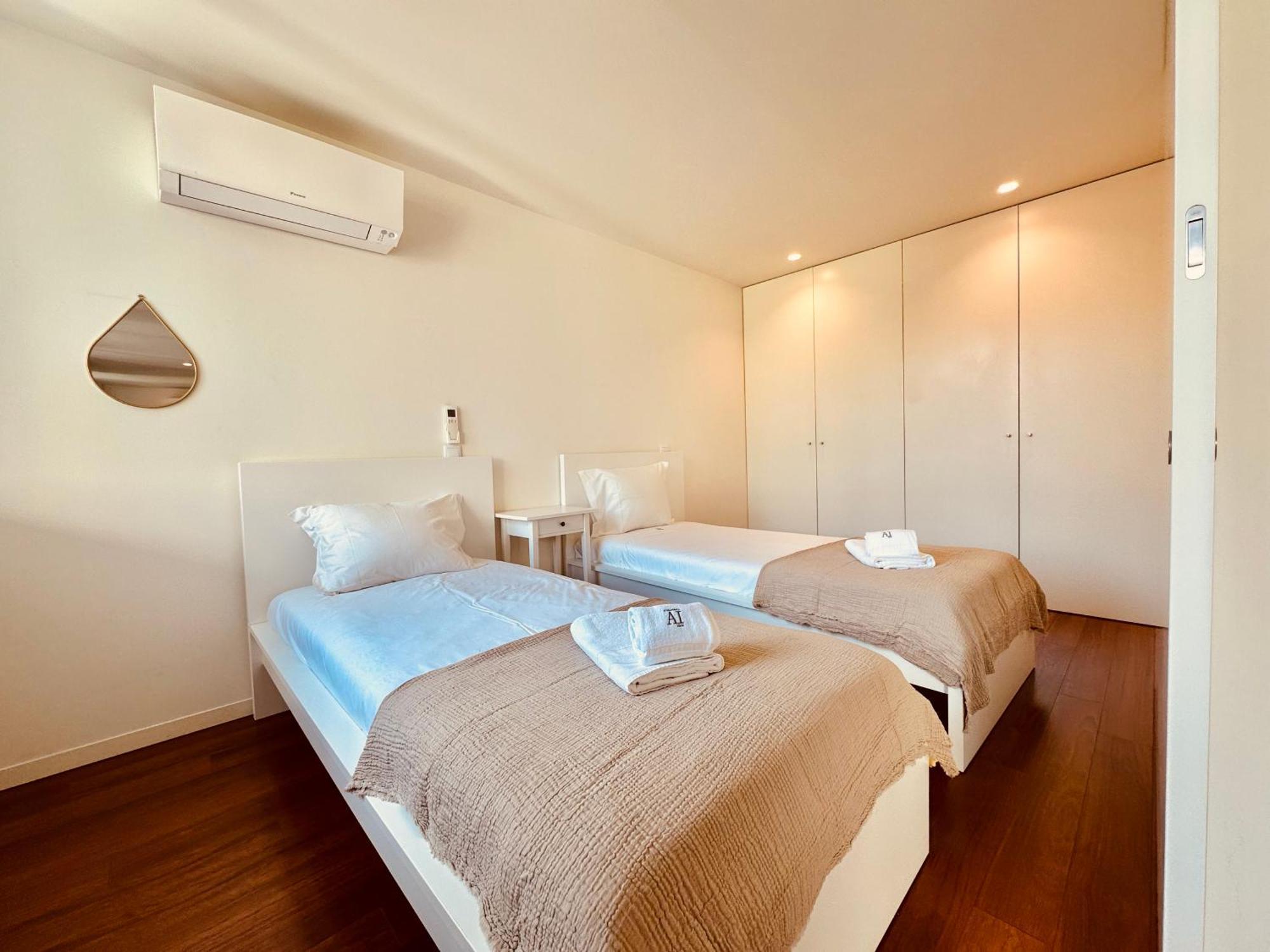 Appartement Bombarda 250 E à OOporto Extérieur photo